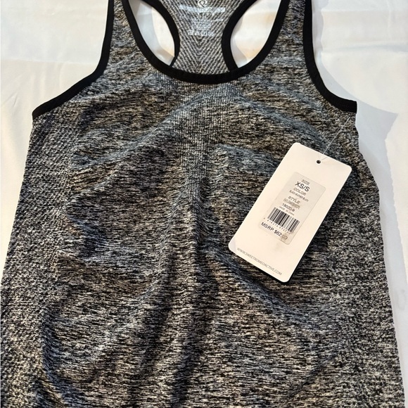 Sweet Romeo Gray Fitted Sleeveless Tank Top - Picture 2 of 4